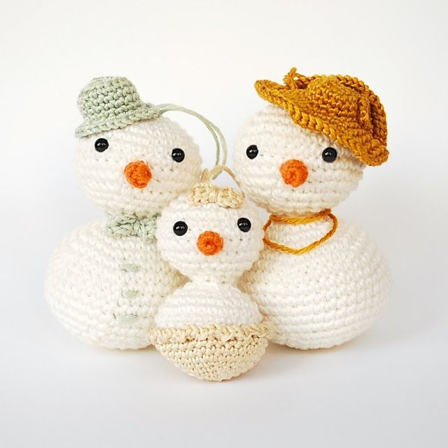 muñeco_de_nieve_crochet_ganchillo_decoración_navidad_patrón_amigurumi_gratis adornos árbol navidad ganchillo muñeco de nieve amigurumi patrón gratis