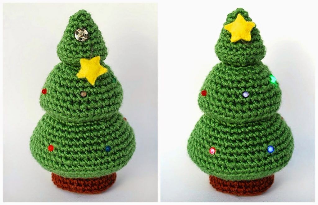 Arbol de navidad hecho en ganchillo con luces