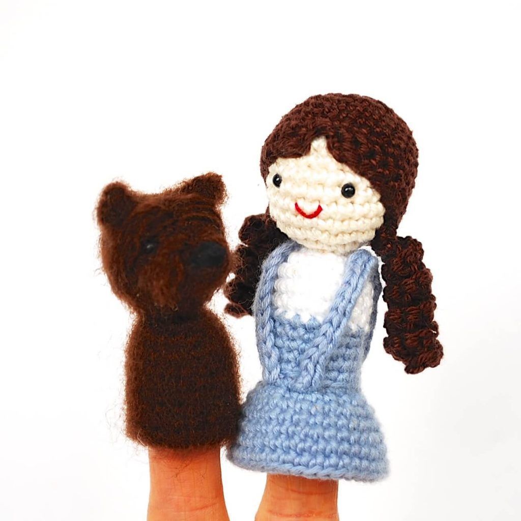 dorothy-toto-patrón-crochet